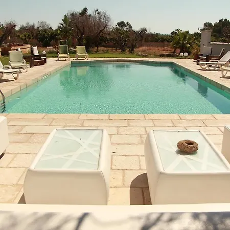 Li Fichi Bed & Breakfast *