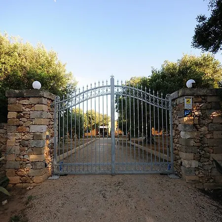 Bed & Breakfast Li Fichi *